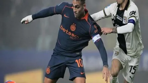 威少36岁携手约基奇默契协作，重塑球风摆脱球霸标签